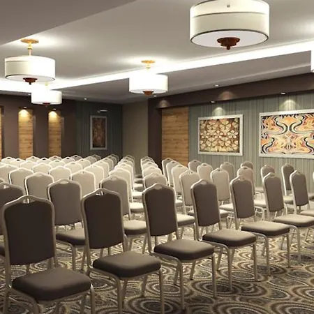 Hotel Grand Park Lara
